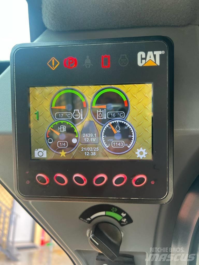 CAT 262 D Kompaktlastare