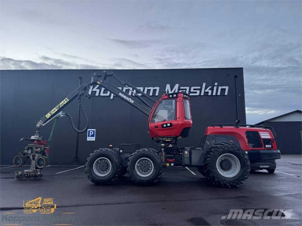 Komatsu 951 Skördare