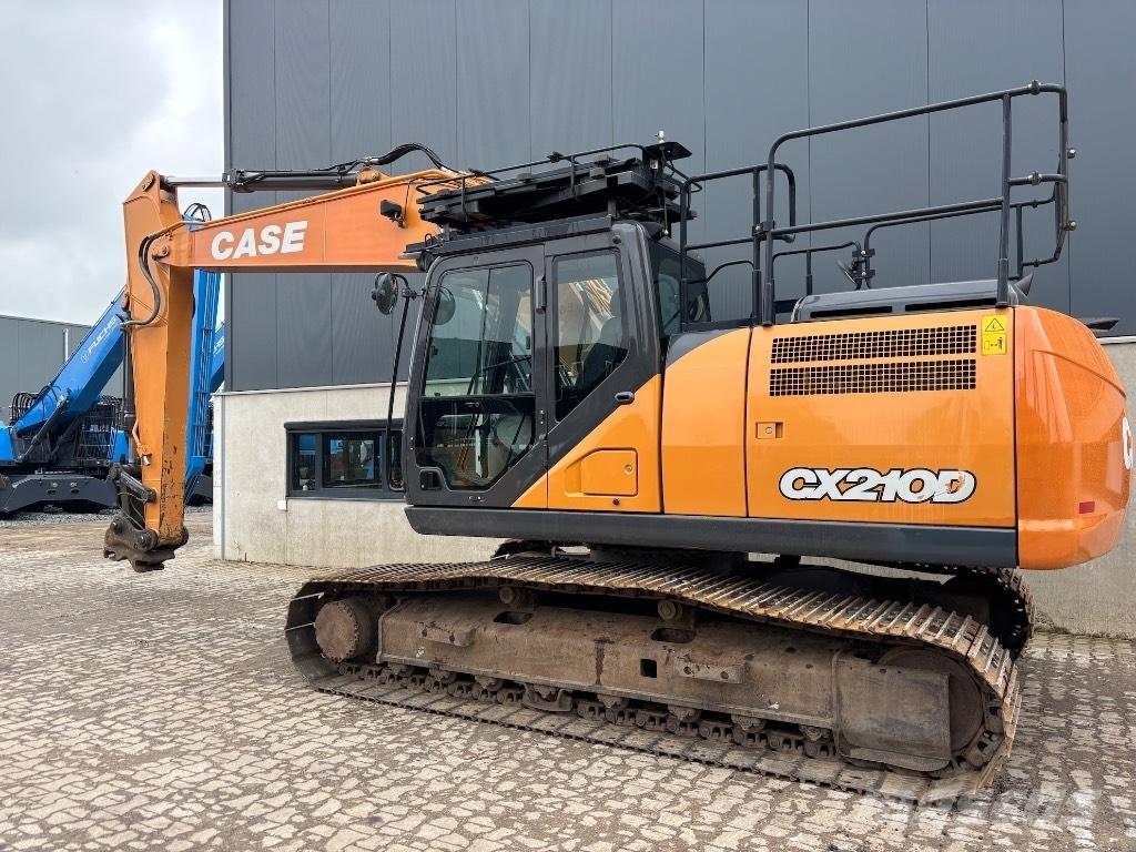 CASE CX 210 D Bandgrävare