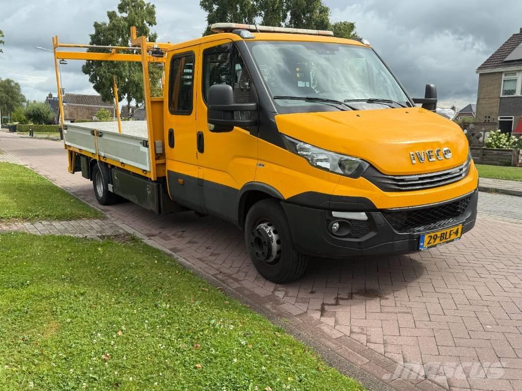 Iveco Daily Flakbilar/Pickuper