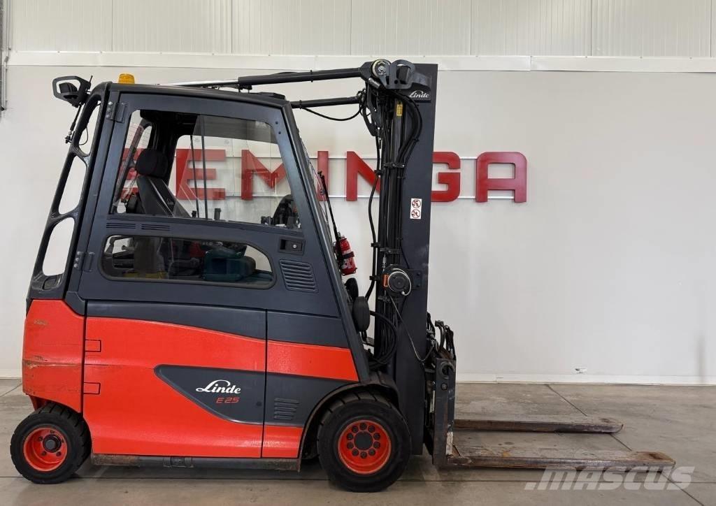 Linde 10984 - E25 Elmotviktstruckar