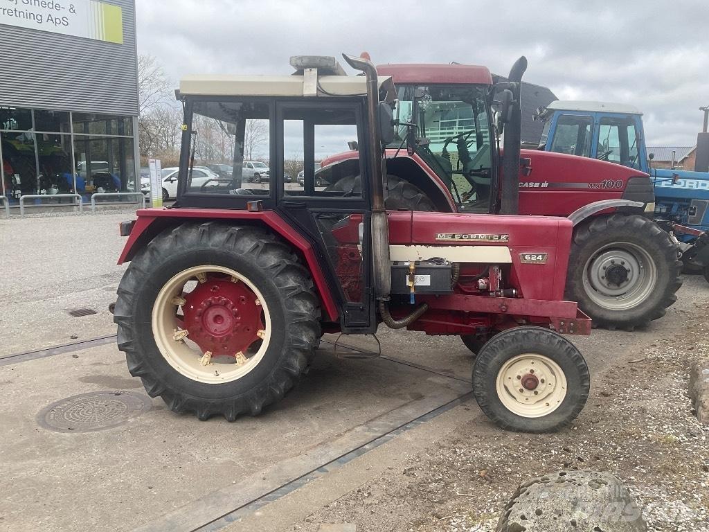 IH 624 Traktorer