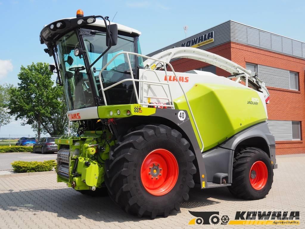 CLAAS Jaguar 870 4WD Självgående fälthackar