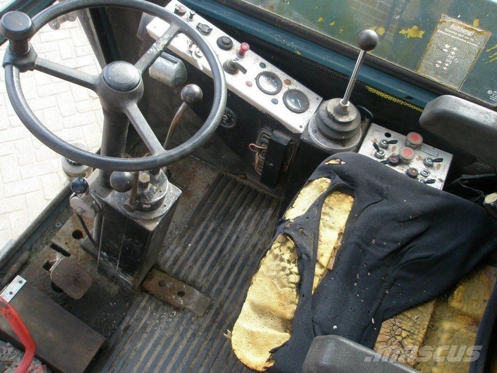 Sennebogen S611M Allterrängkranar