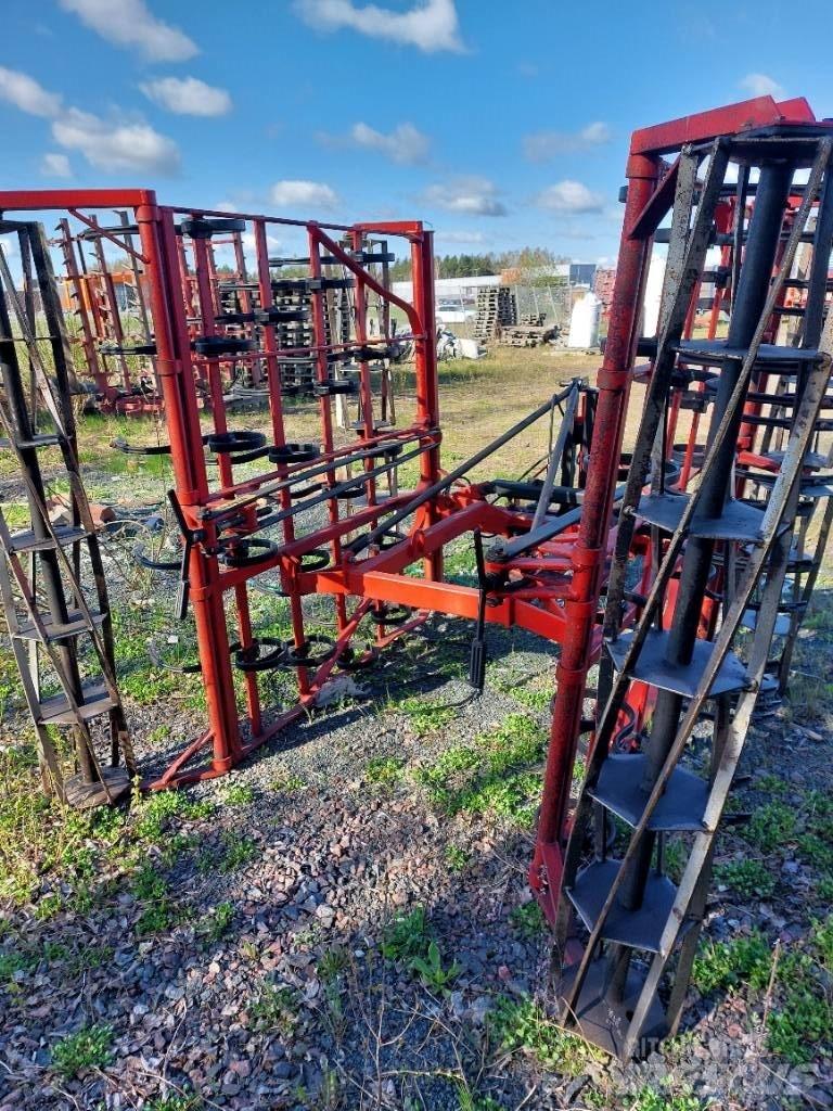 Potila SK 370 Harvar