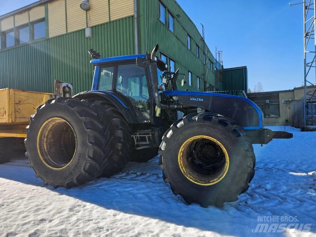 Valtra T171 Traktorer