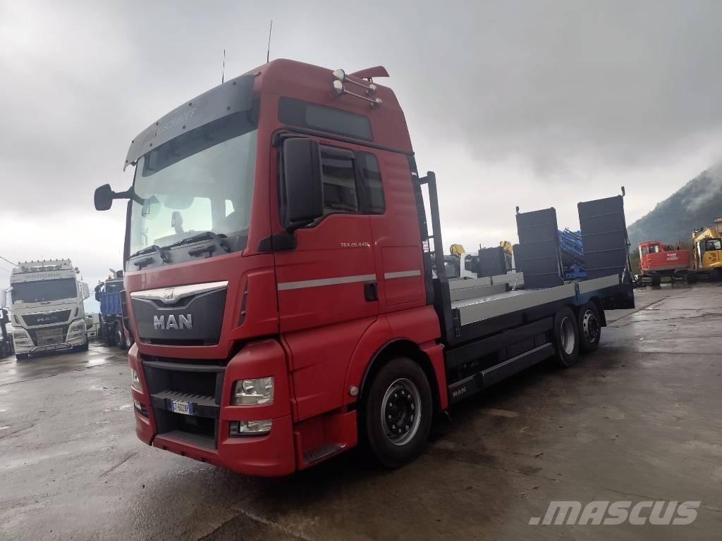 MAN TGX 26.440 Flak-/vinschlastbilar
