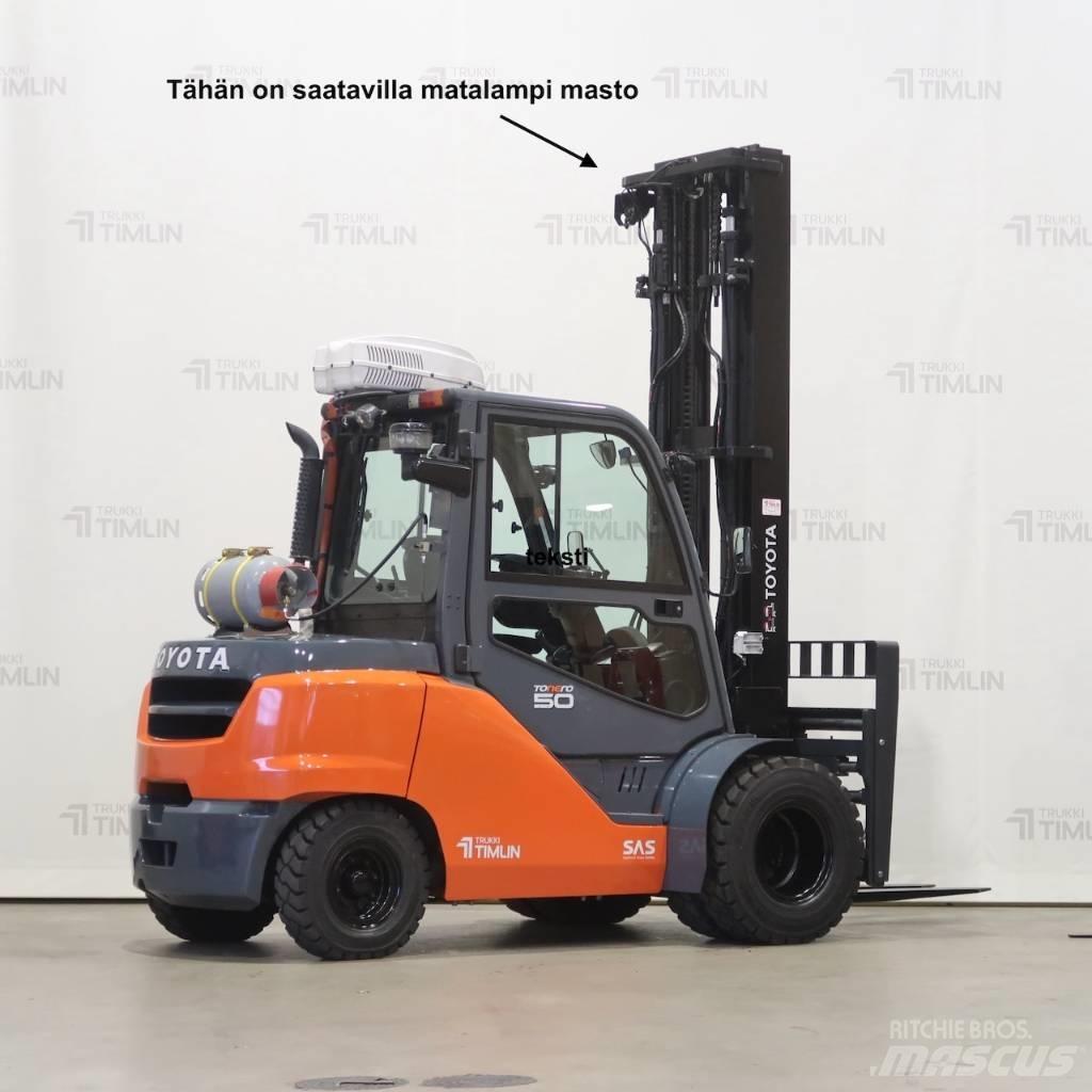 Toyota 8FG50N Gasolmotviktstruckar
