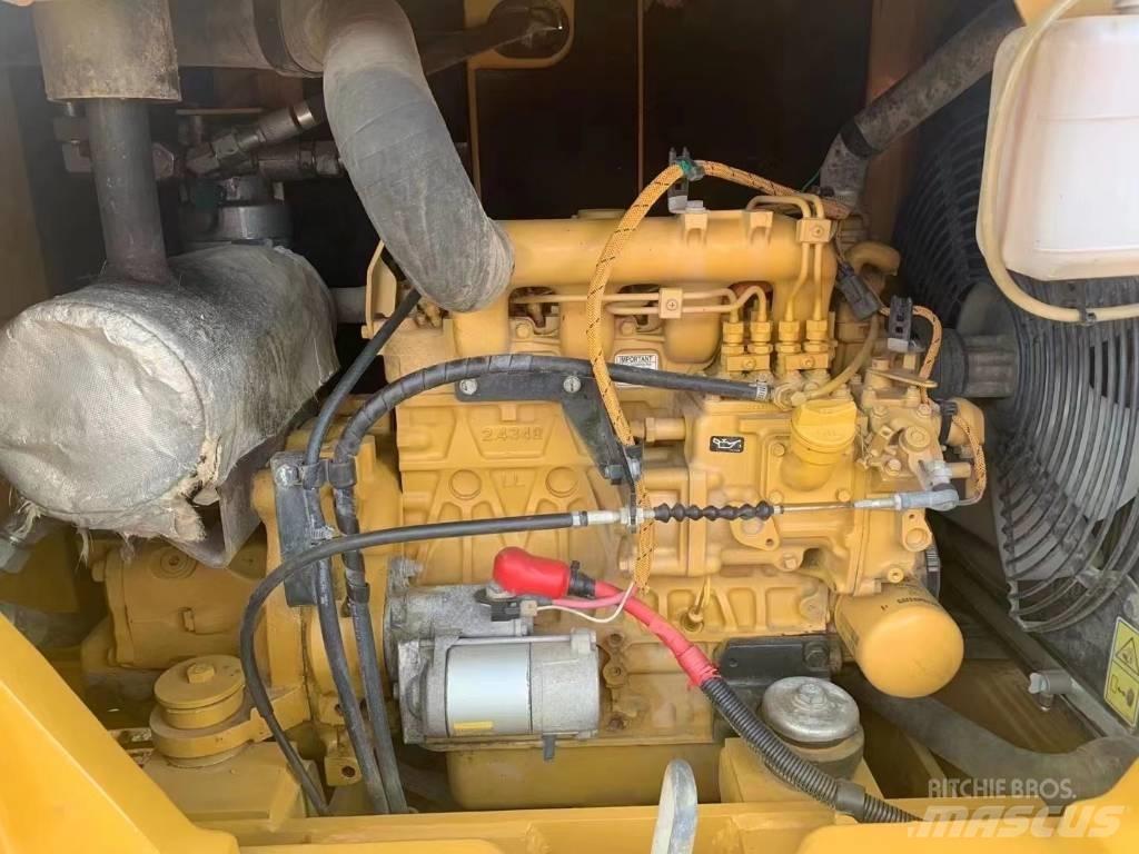 CAT  305.5 Bandgrävare