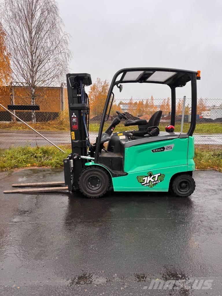 Mitsubishi FB25CN Elmotviktstruckar