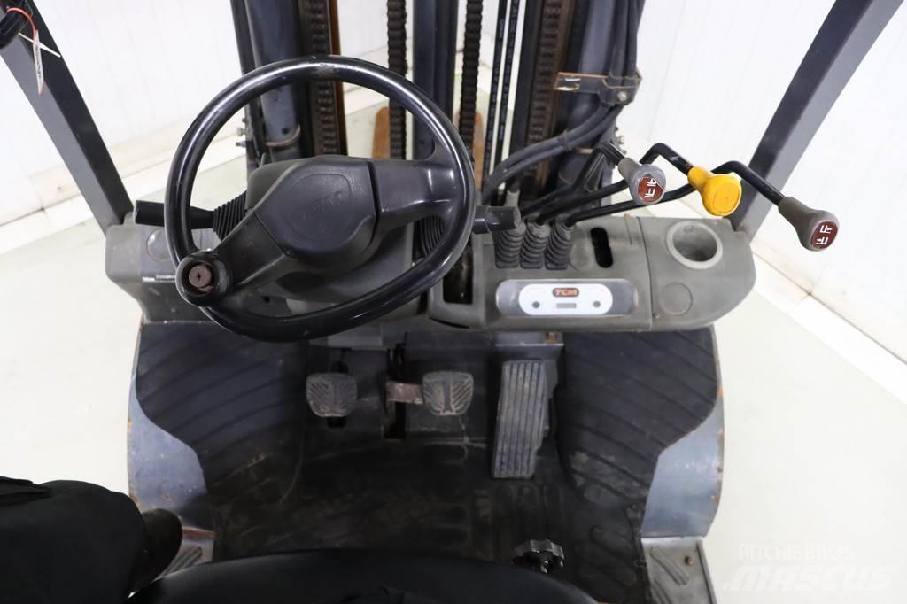 TCM FD25T3 Dieselmotviktstruckar
