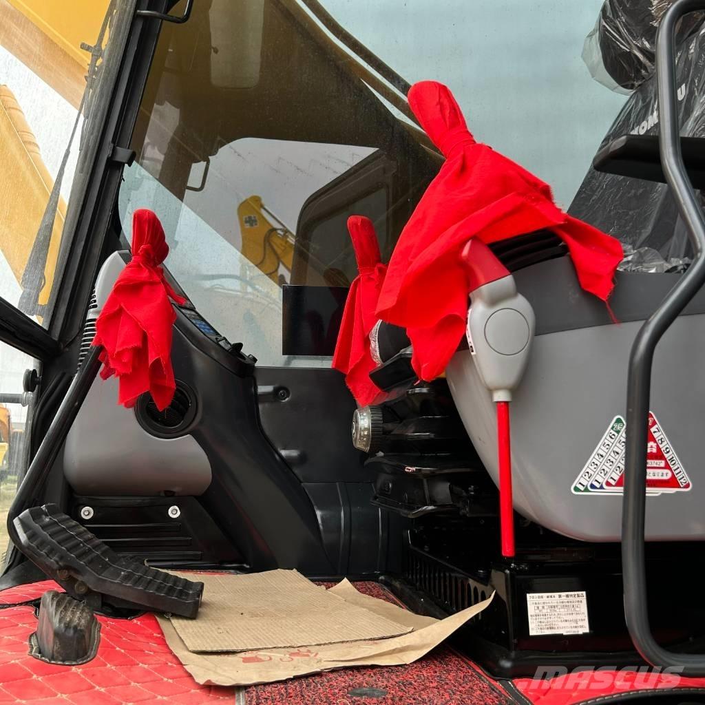 Komatsu 350-8 Bandgrävare