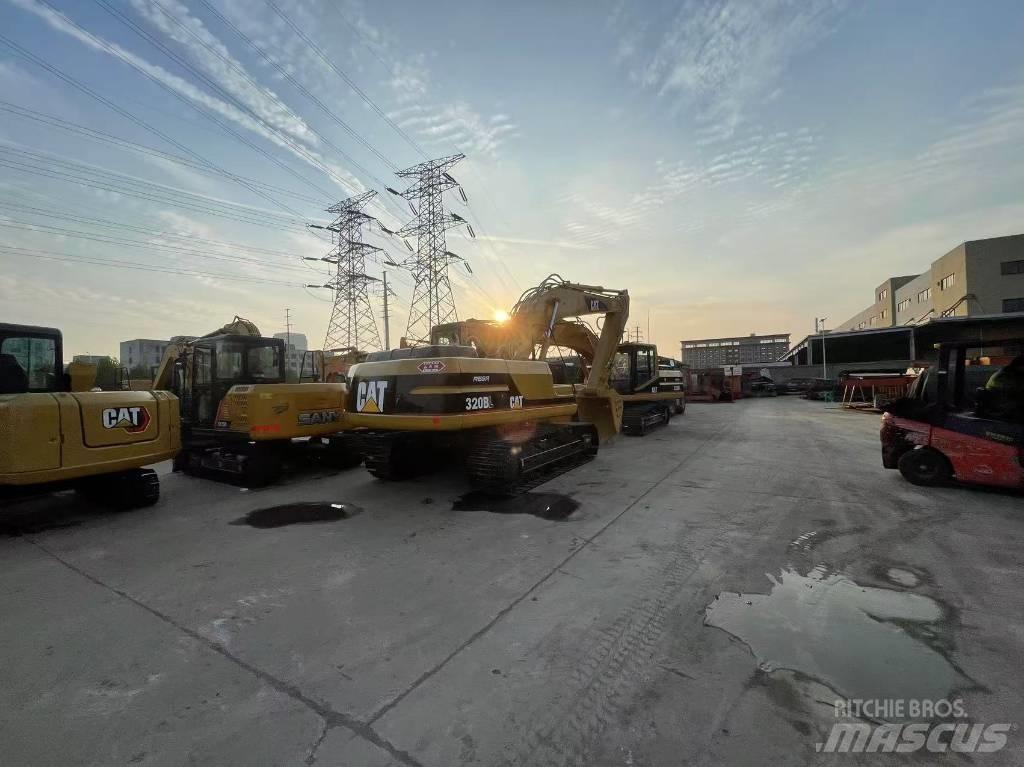 CAT 320 B Bandgrävare