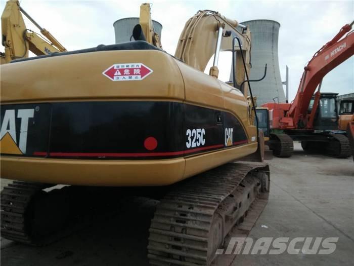 CAT 325 C Bandgrävare