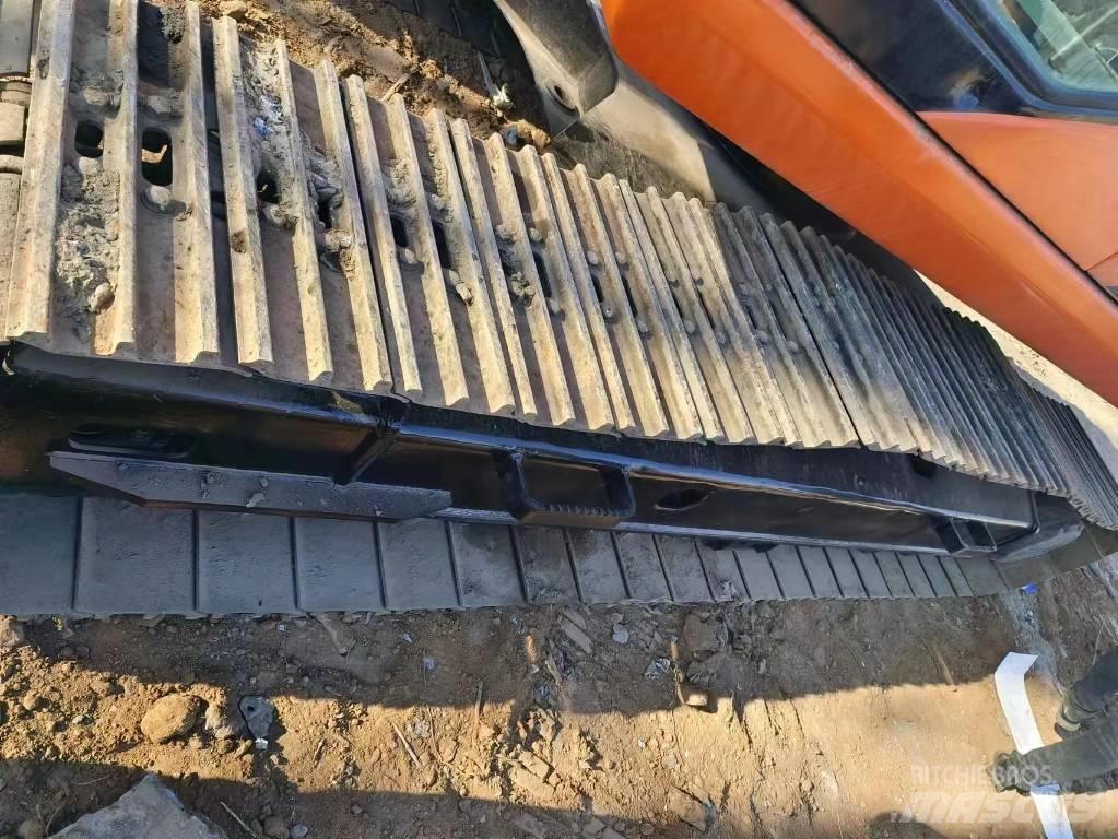 Doosan DH225LC-7 Bandgrävare