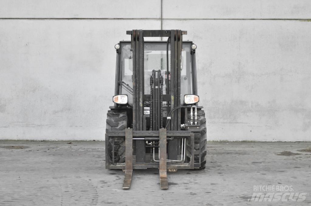 Manitou MC 30-4 Dieselmotviktstruckar