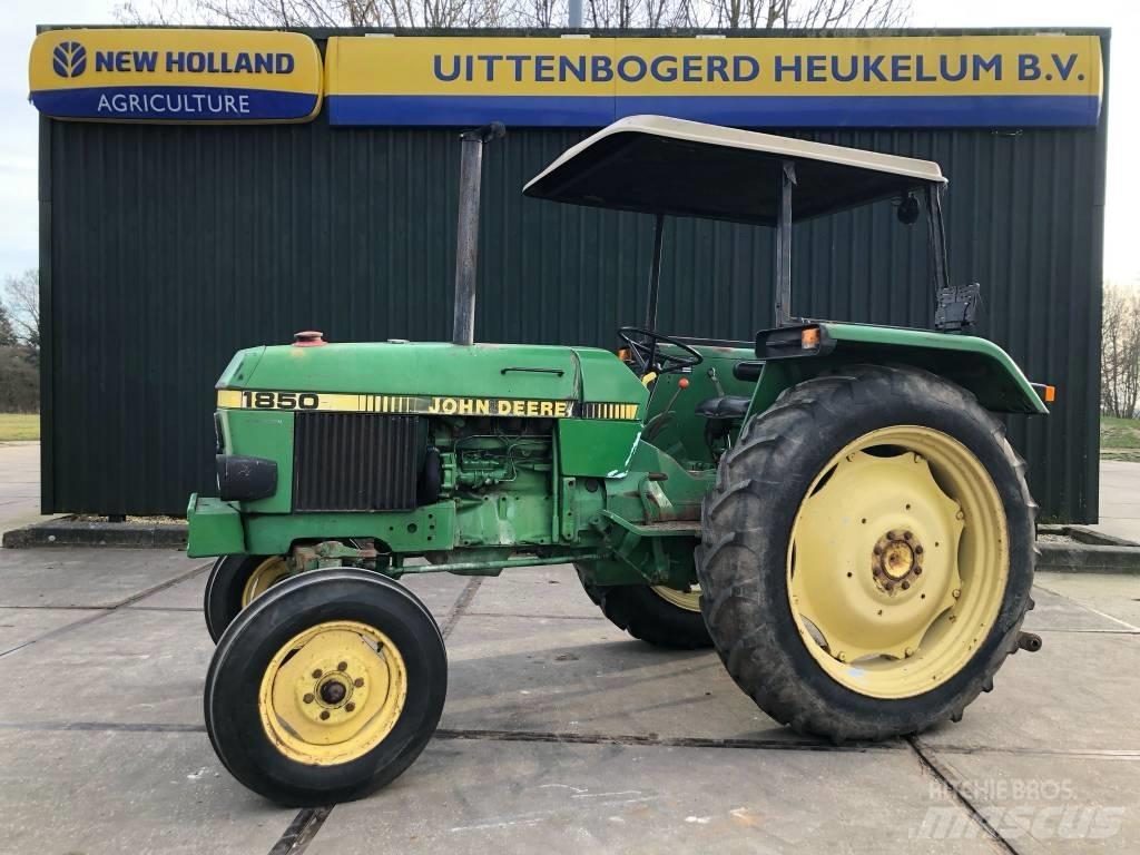 John Deere 1850 Traktorer
