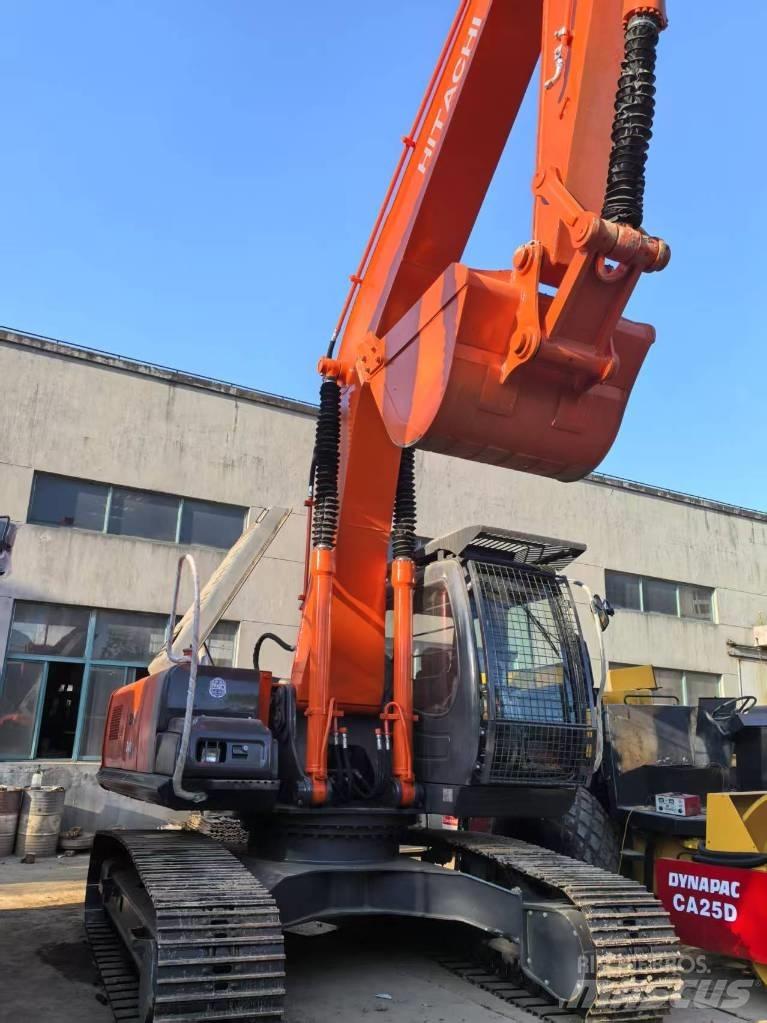 Hitachi ZX 240-3 Bandgrävare