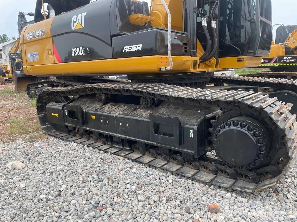 CAT 336D2 Bandgrävare