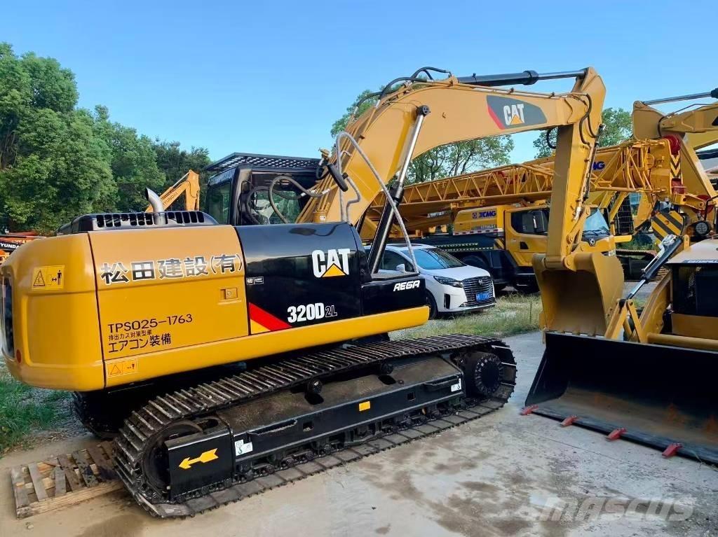 CAT 320 D Bandgrävare