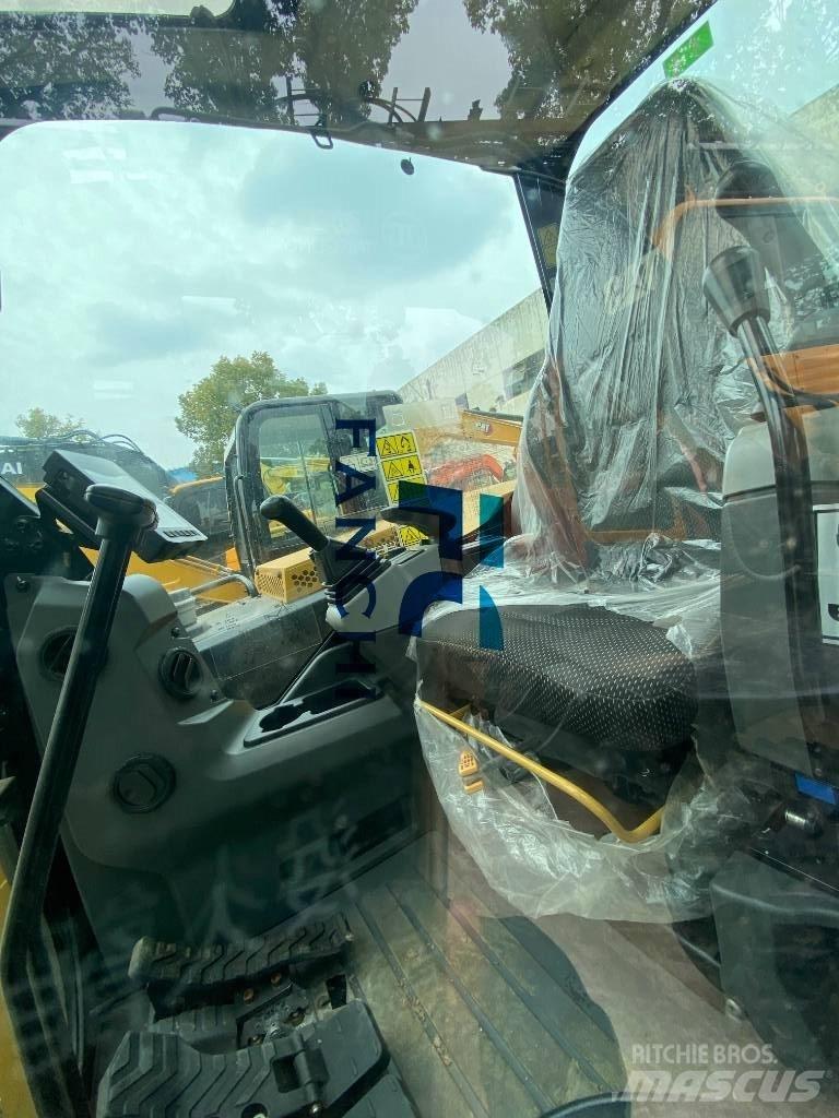 CAT CAT306 Minigrävare < 7t