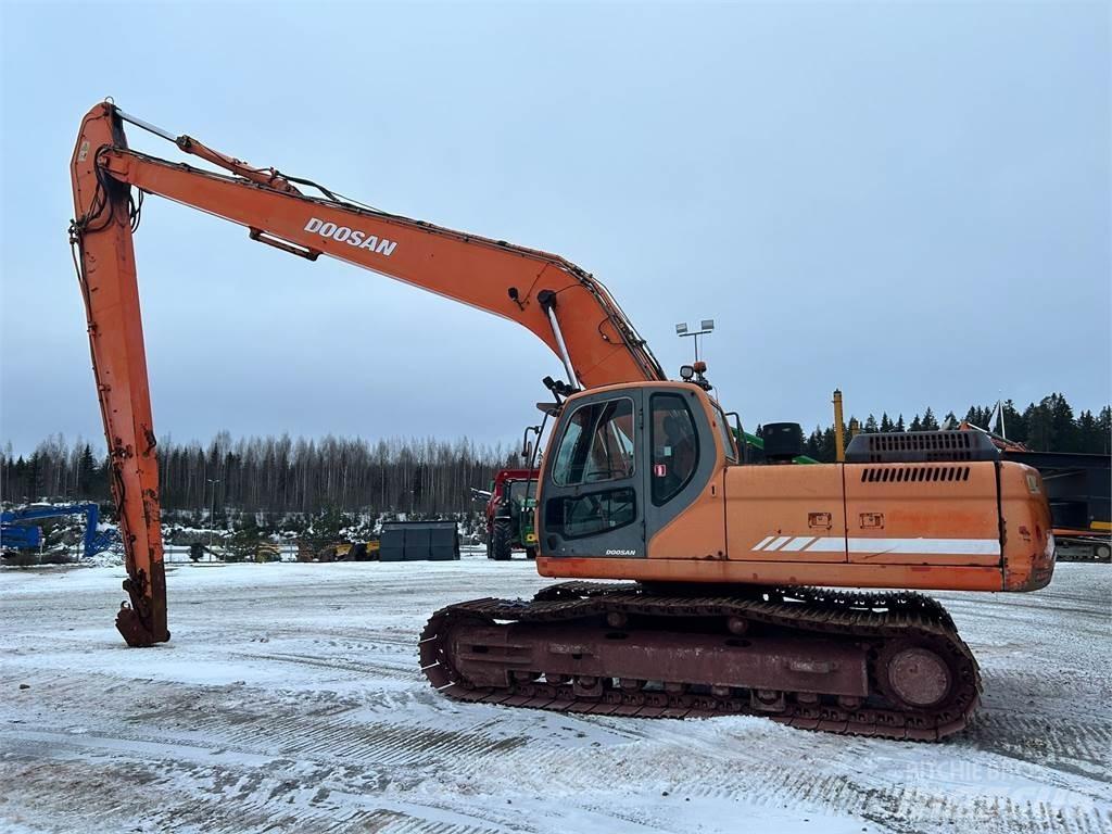 Doosan DX300LC Grävmaskiner med lång räckvidd