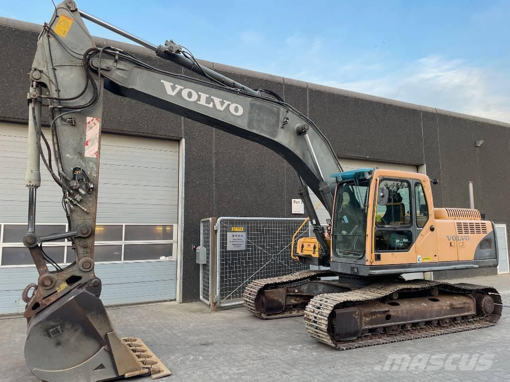 Volvo EC240B Bandgrävare