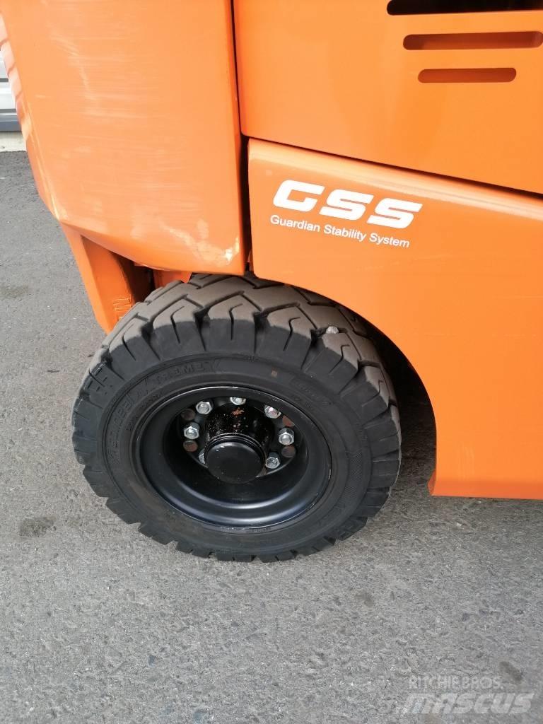 Doosan B 25 NS Elmotviktstruckar