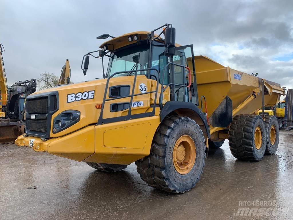 Bell B 30 E Midjestyrd dumper