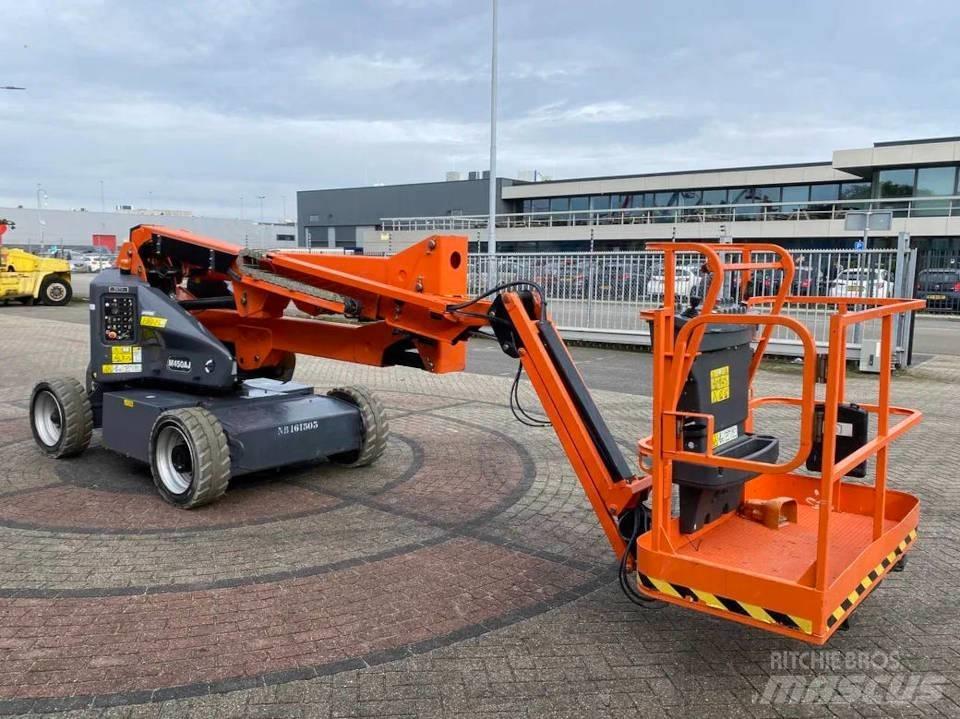 JLG M 450 AJ Bomliftar