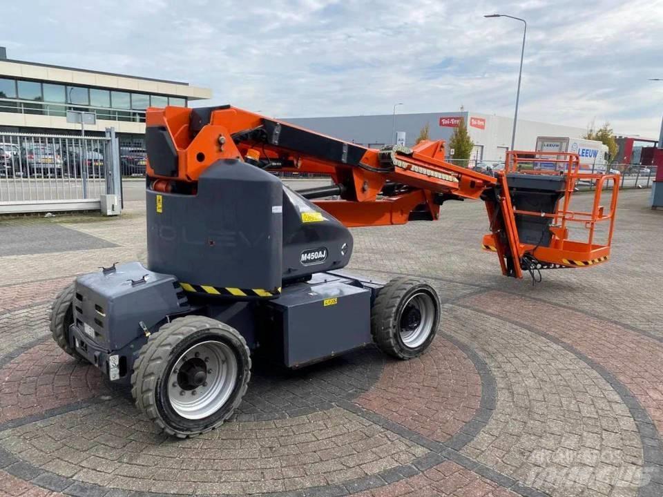JLG M 450 AJ Bomliftar