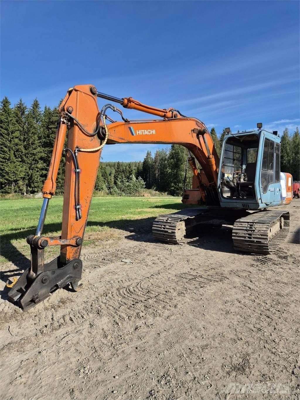 Hitachi EX 100 Bandgrävare