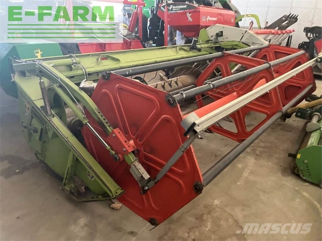 CLAAS Mega 370 Skördetröskor