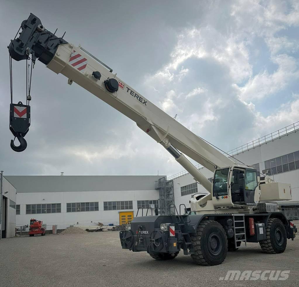 Terex Quadstar 1075 Terrängkranar (Grov terräng)