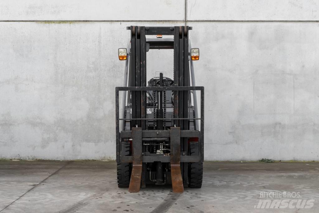 Manitou MI 25 D Dieselmotviktstruckar
