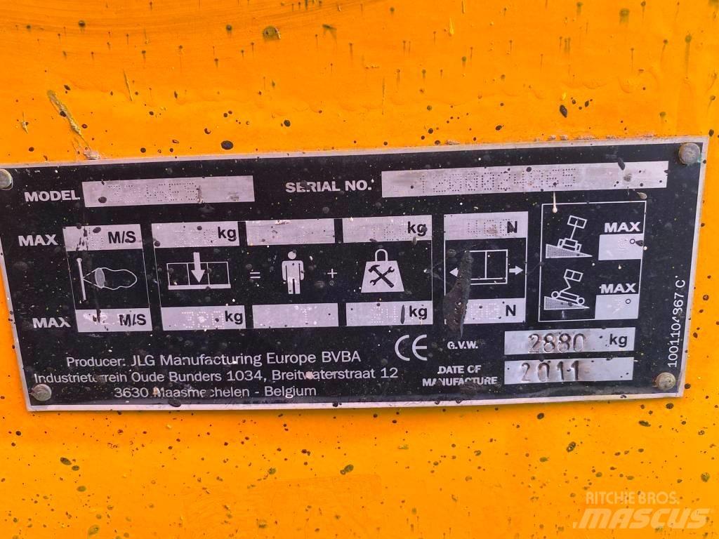 JLG 3246 ES Saxliftar