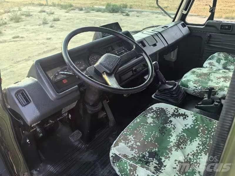 Dongfeng 375 Vattentankbilar