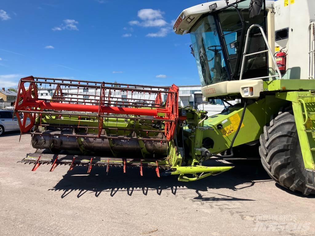 CLAAS Lexion 420 Skördetröskor
