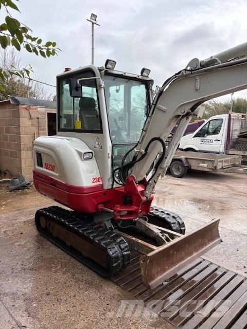 Takeuchi TB 230 Minigrävare < 7t
