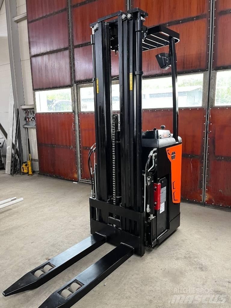Rocla SST 16 AC Staplare