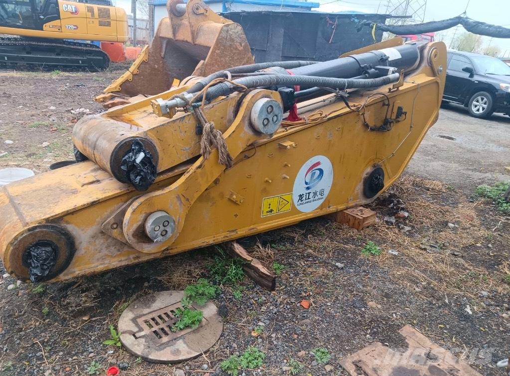 CAT 395 Bandgrävare