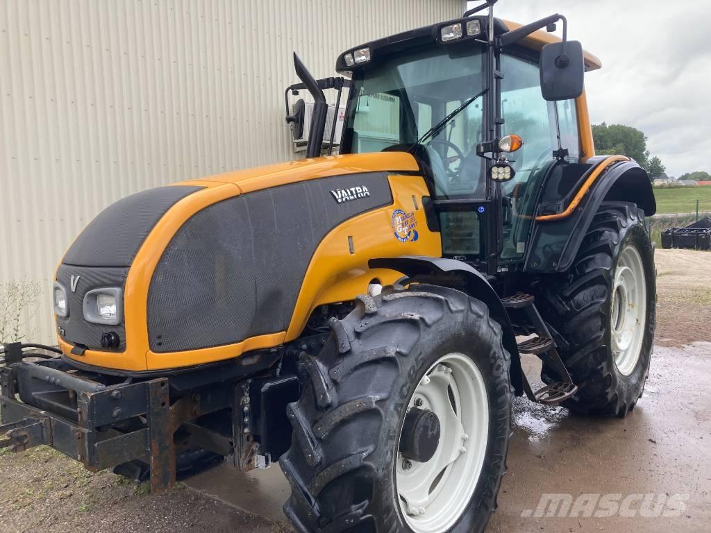 Valtra T 131 Traktorer