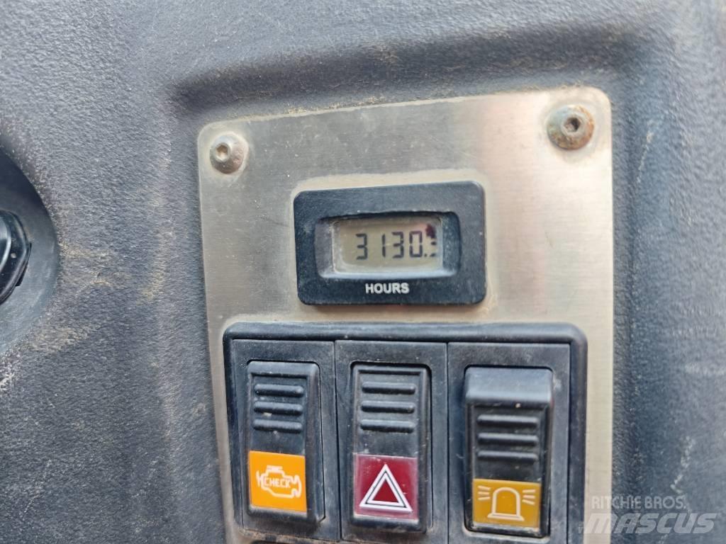 Ausa D 600 APG Minidumprar