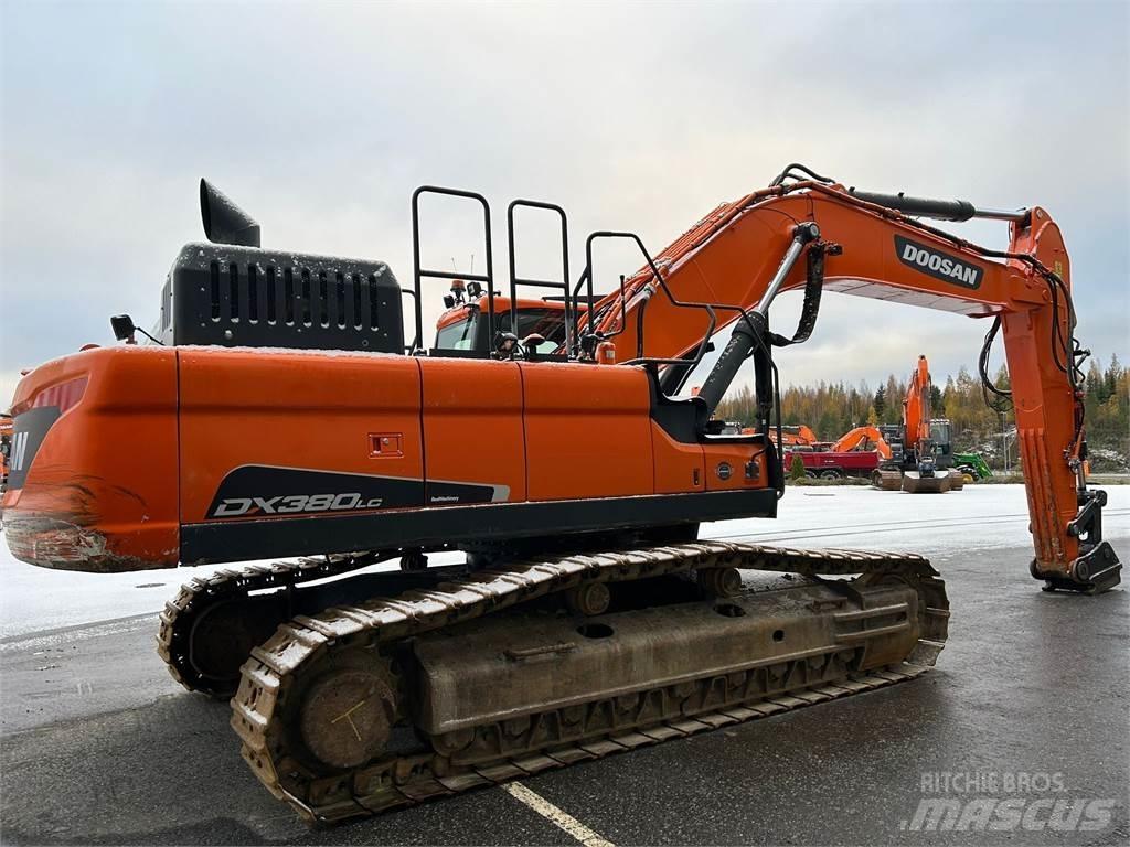Doosan DX380LC-5 Bandgrävare