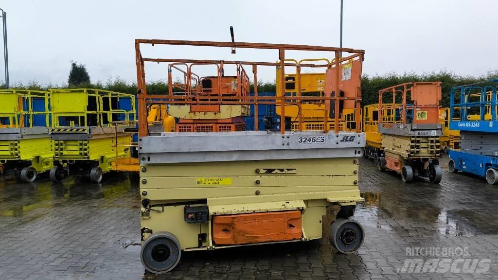 JLG 3246 ES Saxliftar