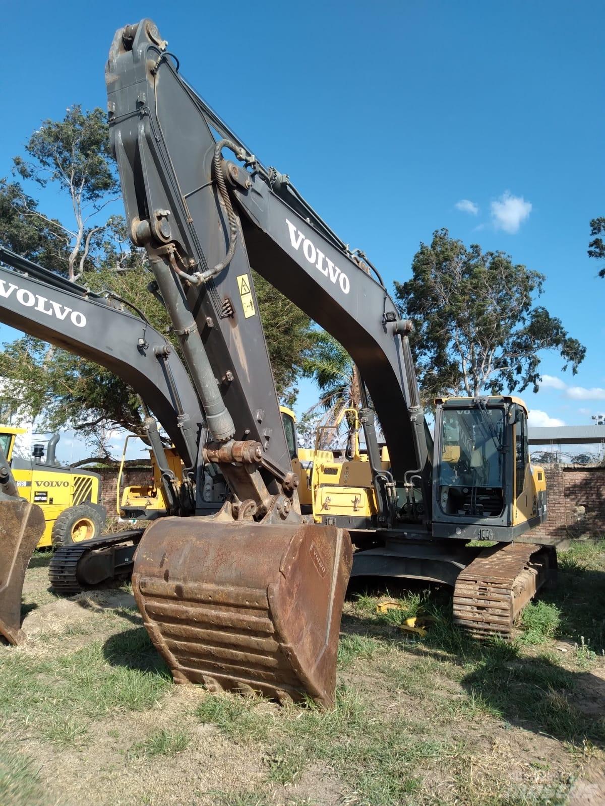 Volvo EC 250 D L Bandgrävare