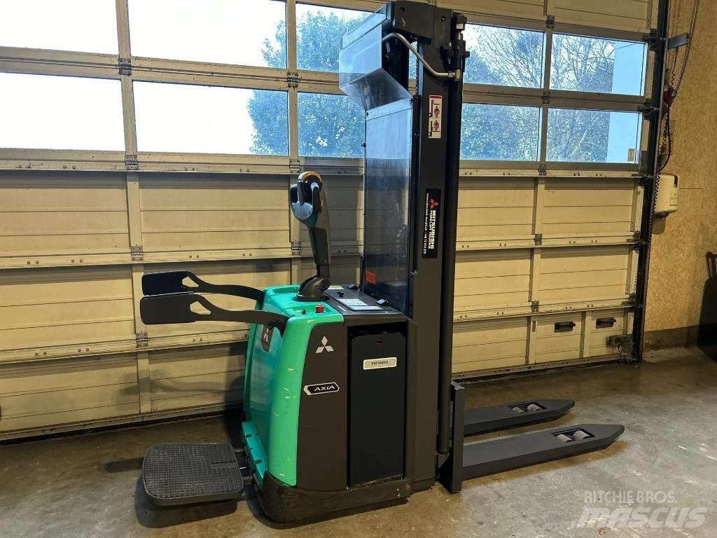 Mitsubishi SBV 16 P Staplare