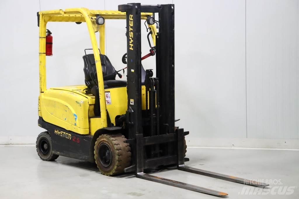 Hyster J2.5XN Elmotviktstruckar