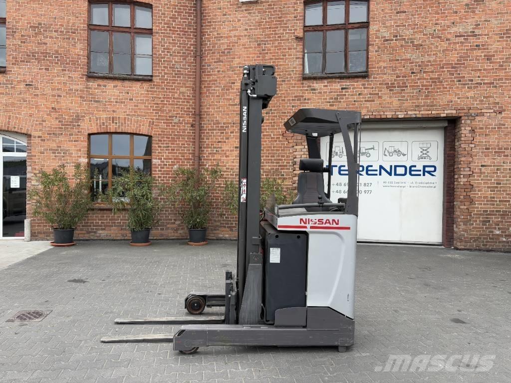 Nissan ULS 120 Skjutstativtruck