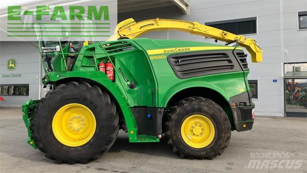 John Deere 8500i Självgående fälthackar